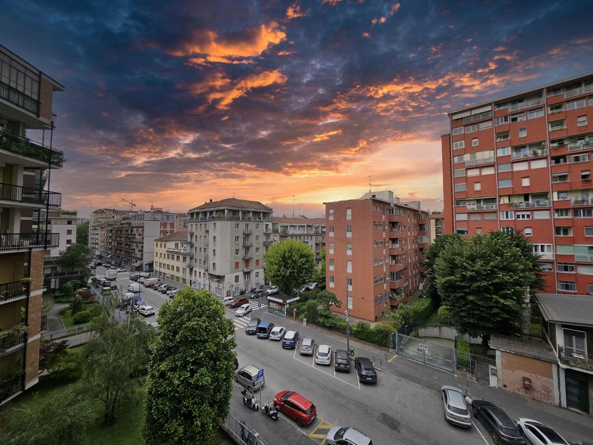 Hbhall Linate Apartment Milão Exterior foto